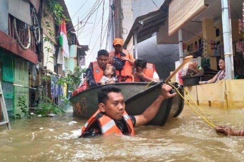 Dokter Ingatkan Risiko Infeksi Kulit Pascabanjir