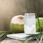 Kapan Waktu Terbaik Minum Air Kelapa? Ini Manfaatnya