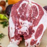 Pesta Kambing? Waspadai Risiko Kesehatan Ini Sebelum Menyantap!